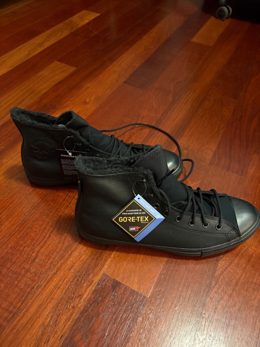 Converse Chuck Taylor All Star Winter High Tops - Unisex - Picture 4 of 8